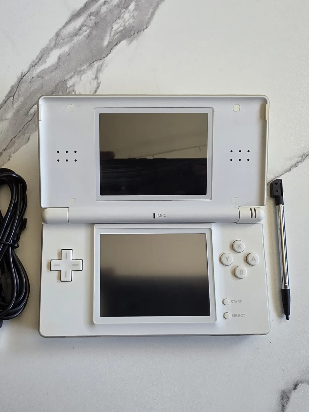 Nintendo White DS Lite Handheld Console with Stylus